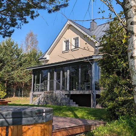 Vila Vynuogyne Paberze Exteriör bild