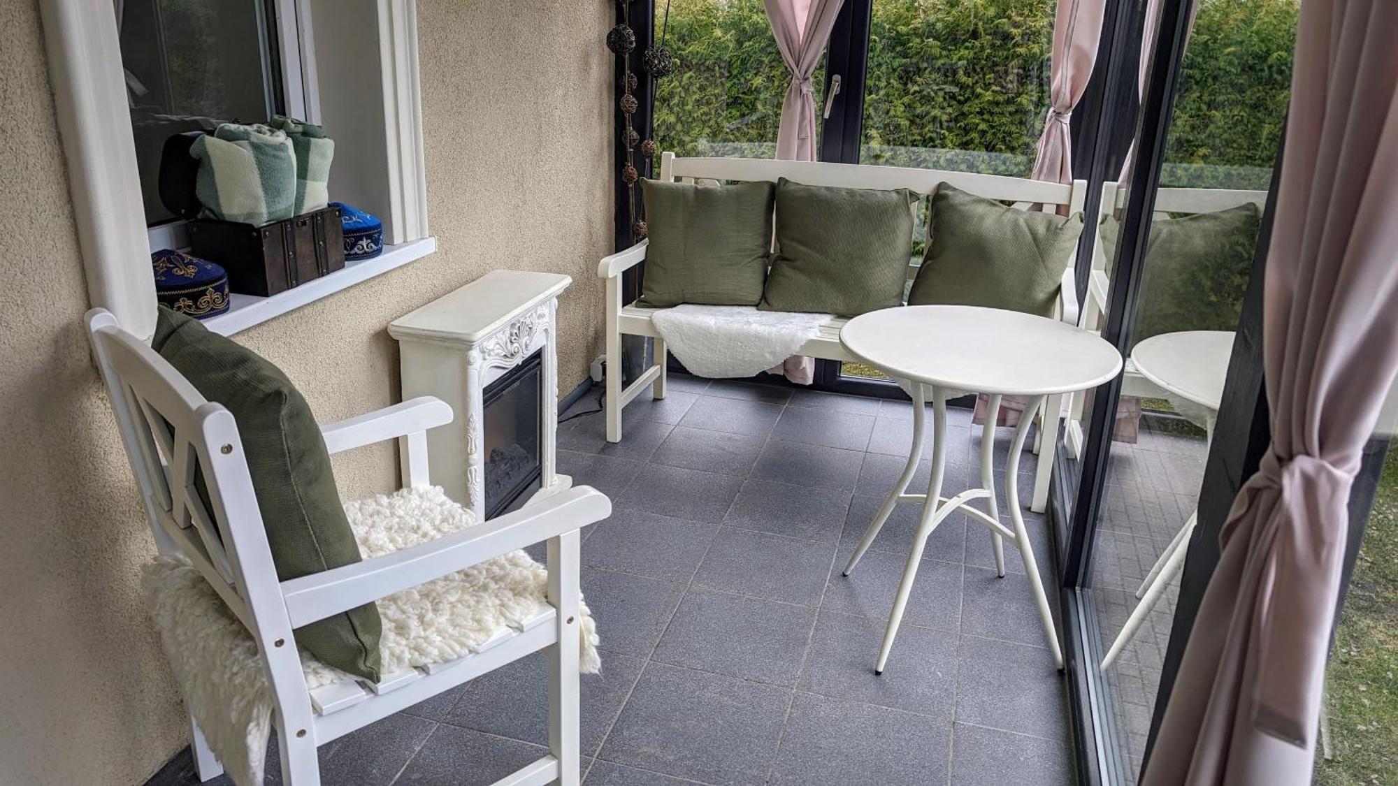 Vila Vynuogyne Paberze Exteriör bild